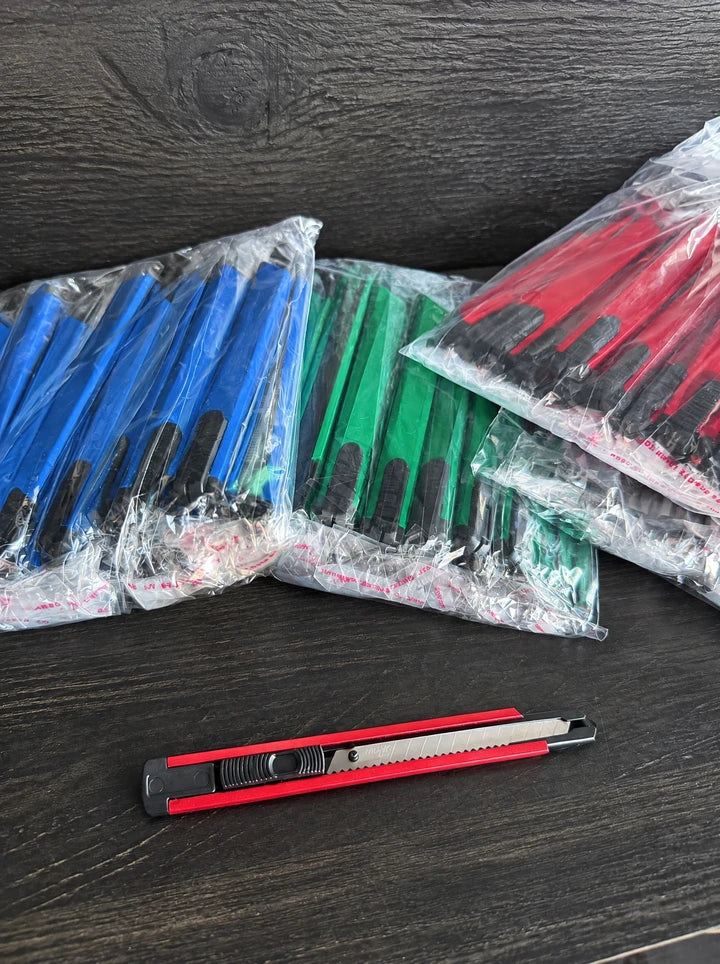 Pro tint Knife